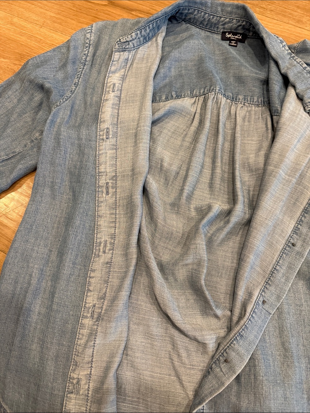 Splendid soft Light Blue Denim Button-Up Shirt -Women - Picture 3 of 10